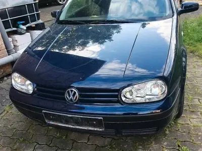 Gebraucht VW Golf IV 75 PS (55 kW) 2000 Blau Limousine