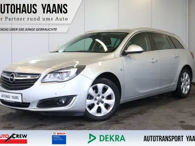 Gebraucht Opel Insignia Innovation 140 PS (102 kW) 2015 Argonsilber/sovereign/switchbl Kombi