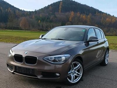 Gebraucht BMW 116 116 PS (85 kW) 2013 Braun Kleinwagen