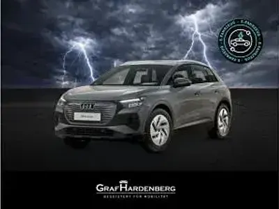 Neu Audi Q4 e-tron Comfort 150 kW (204 PS) 2025 Grau (mieselgrau) SUV