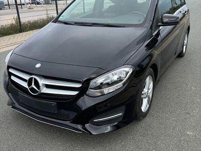 Mercedes B180