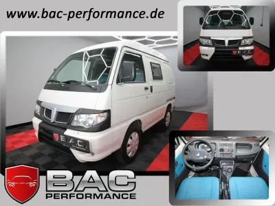 Używany Piaggio Porter 71 KM (52 kW) 2015 Biały Minivan