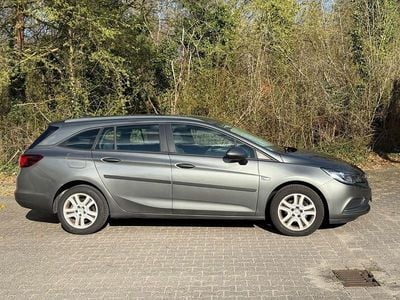 Second-hand Opel Astra Edition 95 CP (69 kW) 2016 Gri Break