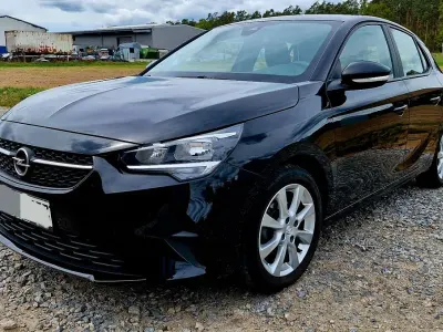 Używany Opel Corsa 75 KM (55 kW) 2022 Czarny Hatchback