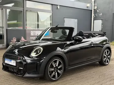 Gebraucht Mini Cooper S Cabriolet 178 PS (130 kW) 2023 Schwarz Cabrio