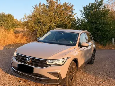 Gebraucht VW Tiguan United 150 PS (110 kW) 2020 Grau SUV