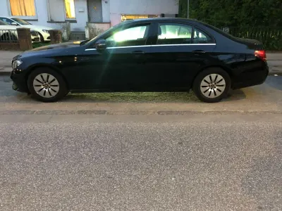 Gebraucht Mercedes E200 150 PS (110 kW) 2019 Schwarz Limousine