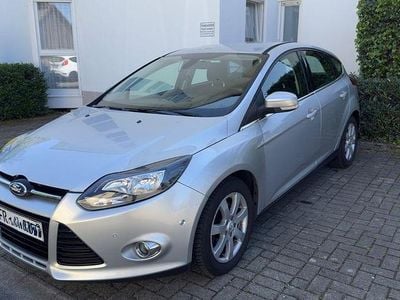 Usata Ford Focus Titanium 150 CV (110 kW) 2011 Argento Berlina