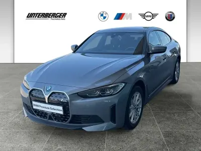 Gebraucht BMW i4 210 kW (286 PS) 2023 Skyscraper grau Limousine