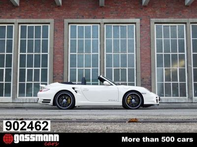 Porsche 911 Turbo S Cabriolet