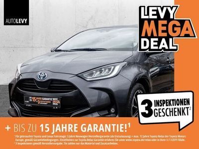 gebraucht Toyota Yaris Hybrid Club Basis + Comfort-Paket