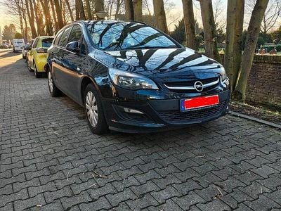 Gebraucht Opel Astra 165 PS (121 kW) 2015 Schwarz Kombi