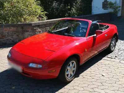 Gebraucht Mazda MX5 115 PS (84 kW) 1990 Rot Cabrio
