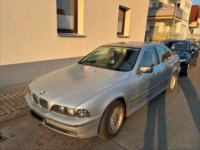 Second-hand BMW 523 170 CP (125 kW) 1996 Argintiu Berlinǎ