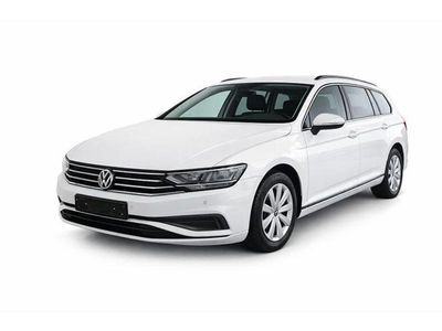 Usata VW Passat 122 CV (89 kW) 2022 Bianco Station wagon