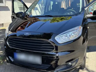 Gebraucht Ford Tourneo 100 PS (73 kW) 2016 Schwarz Van / Kleinbus