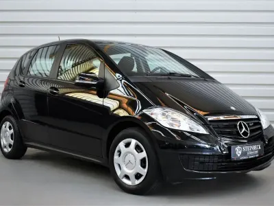 Gebraucht Mercedes A160 Classic 95 PS (69 kW) 2011 Schwarz Limousine