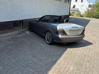 Mercedes SLK200
