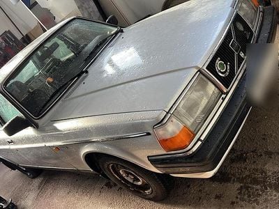Gebraucht Volvo 240 109 PS (80 kW) 1989 Silber Limousine