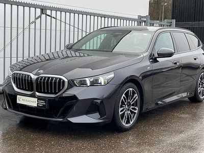 Gebraucht BMW 540 Comfort Edition 286 PS (210 kW) 2025 Sophistograu brillanteffekt Kombi