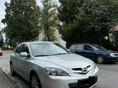 Gebraucht Mazda 3 77 PS (56 kW) 2009 Silber Kleinwagen