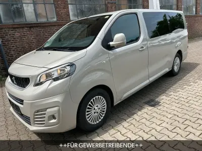 Gebraucht Peugeot Traveller 116 PS (85 kW) 2017 Grau Van / Kleinbus
