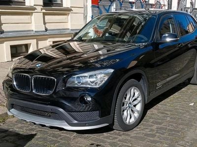 Usata BMW X1 150 CV (110 kW) 2014 Nero SUV