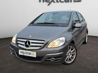 Gebraucht Mercedes B180 Sport 109 PS (80 kW) 2010 Mountaingrau Van / Kleinbus