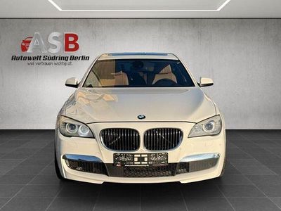 Begagnad BMW 740 M Sport 306 HK (225 kW) 2011 Vit Sedan