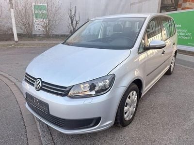 Gebraucht VW Touran Trendline 105 PS (77 kW) 2012 Silber Van / Kleinbus