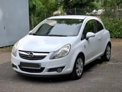 Używany Opel Corsa 87 KM (63 kW) 2010 Niebieski Hatchback