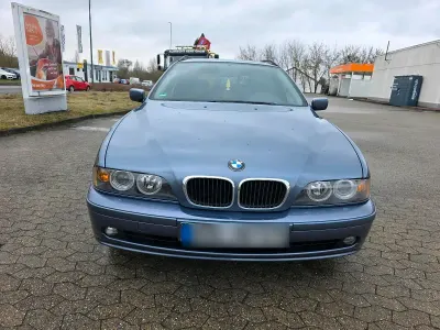 Gebraucht BMW 525 192 PS (141 kW) 2001 Grau Kombi