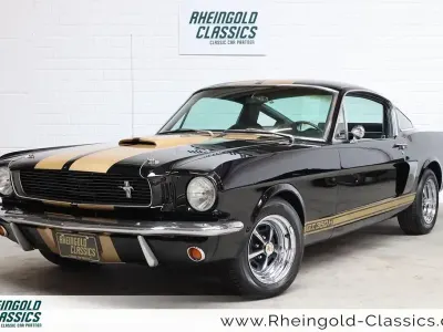 Używany Ford V8 Fastback 200 KM (147 kW) 1965 Czarny