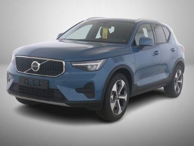 Fjord blue / metallic Gebraucht 2024 Volvo XC40 SUV | 32.500 € (Fairer Preis)