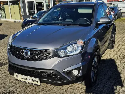 Gebraucht SsangYong Korando 178 PS (130 kW) 2016 Graumetallic SUV