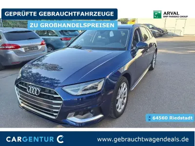 Gebraucht Audi A4 Advanced 163 PS (119 kW) 2022 Blau Kombi