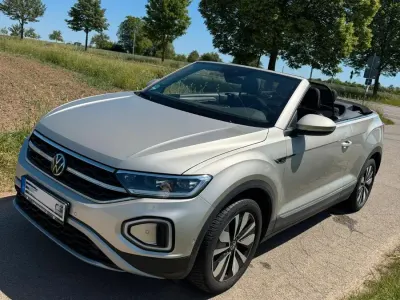 Gebraucht VW T-Roc Cabriolet 150 PS (110 kW) 2023 Beige Cabrio