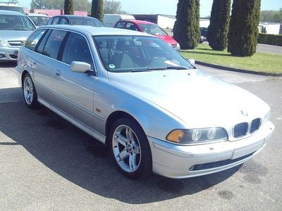 Usata BMW 520 Exclusive 170 CV (125 kW) 2003 Argento Station wagon