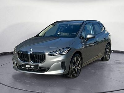 Grau Neu 2025 BMW 230e Active Tourer Sport Line Van / Kleinbus | 48.820 € (Fairer Preis)