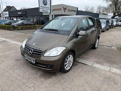 Gebraucht Mercedes A180 116 PS (85 kW) 2009 Braun Van / Kleinbus
