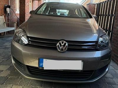 Gebraucht VW Golf Plus Cross Comfortline 86 PS (63 kW) 2012 Braun Van / Kleinbus