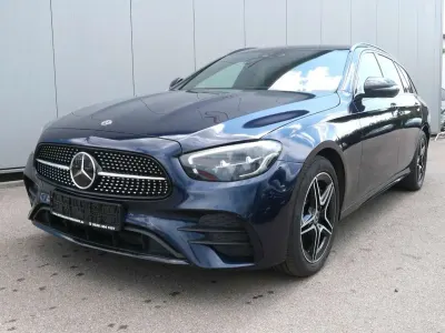 Gebraucht Mercedes E300 AMG line 194 PS (142 kW) 2022 Blau Kombi