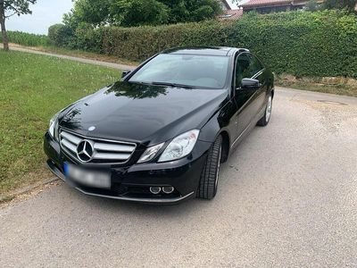 Mercedes E200