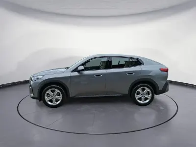 Gebraucht BMW X2 Sport Line 170 PS (125 kW) 2025 Grau SUV