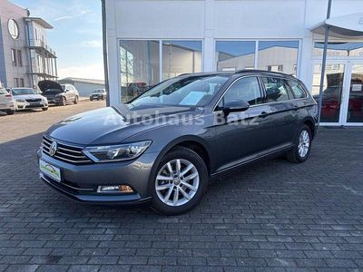 Grau Gebraucht 2017 VW Passat Comfortline Kombi | 14.990 € (Fairer Preis)