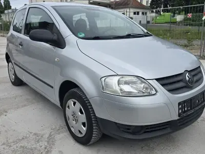 Gebraucht VW Fox Basis 54 PS (39 kW) 2006 Silber Kleinwagen