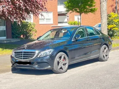 Gebraucht Mercedes C200 184 PS (135 kW) 2015 Limousine