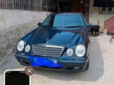 Mercedes E280
