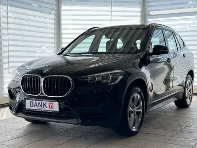 Używany BMW X1 Advantage 140 KM (102 kW) 2021 Czarny SUV