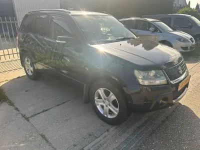 Gebraucht Suzuki Grand Vitara Exclusive 169 PS (124 kW) 2009 Schwarz SUV